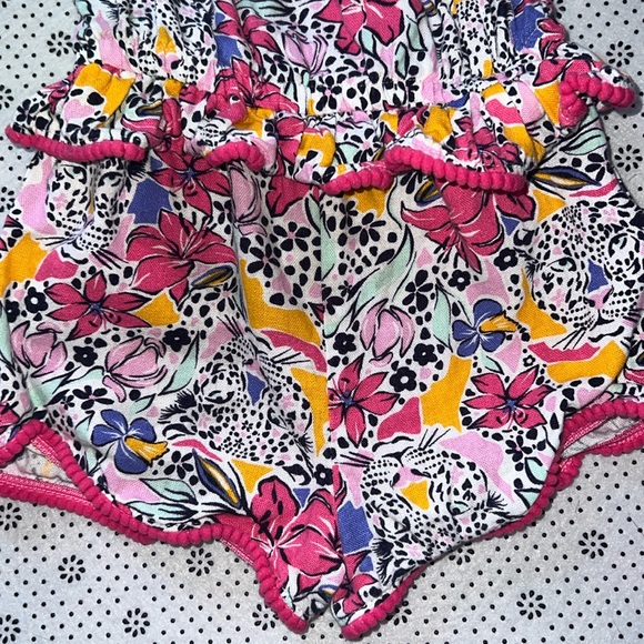 🛍PRETTY Little GIRLS ROMPER SIZE 2T 🛍 - Picture 3 of 6